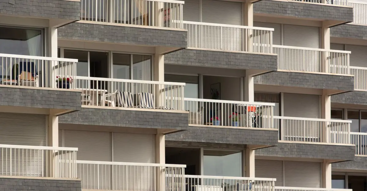 Los mejores dispositivos de seguridad para balcones
